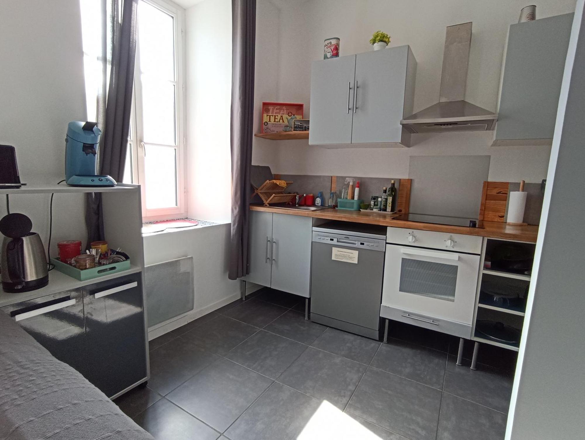 Jolie Maison Au Centre Du Village 格吕桑 外观 照片