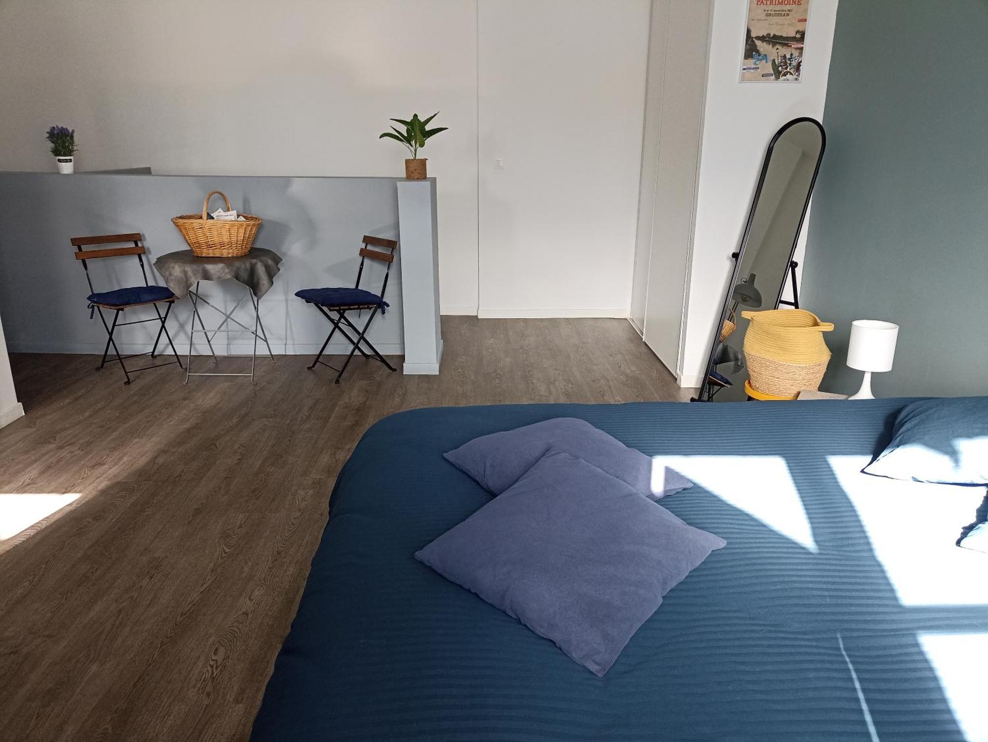 Jolie Maison Au Centre Du Village 格吕桑 外观 照片